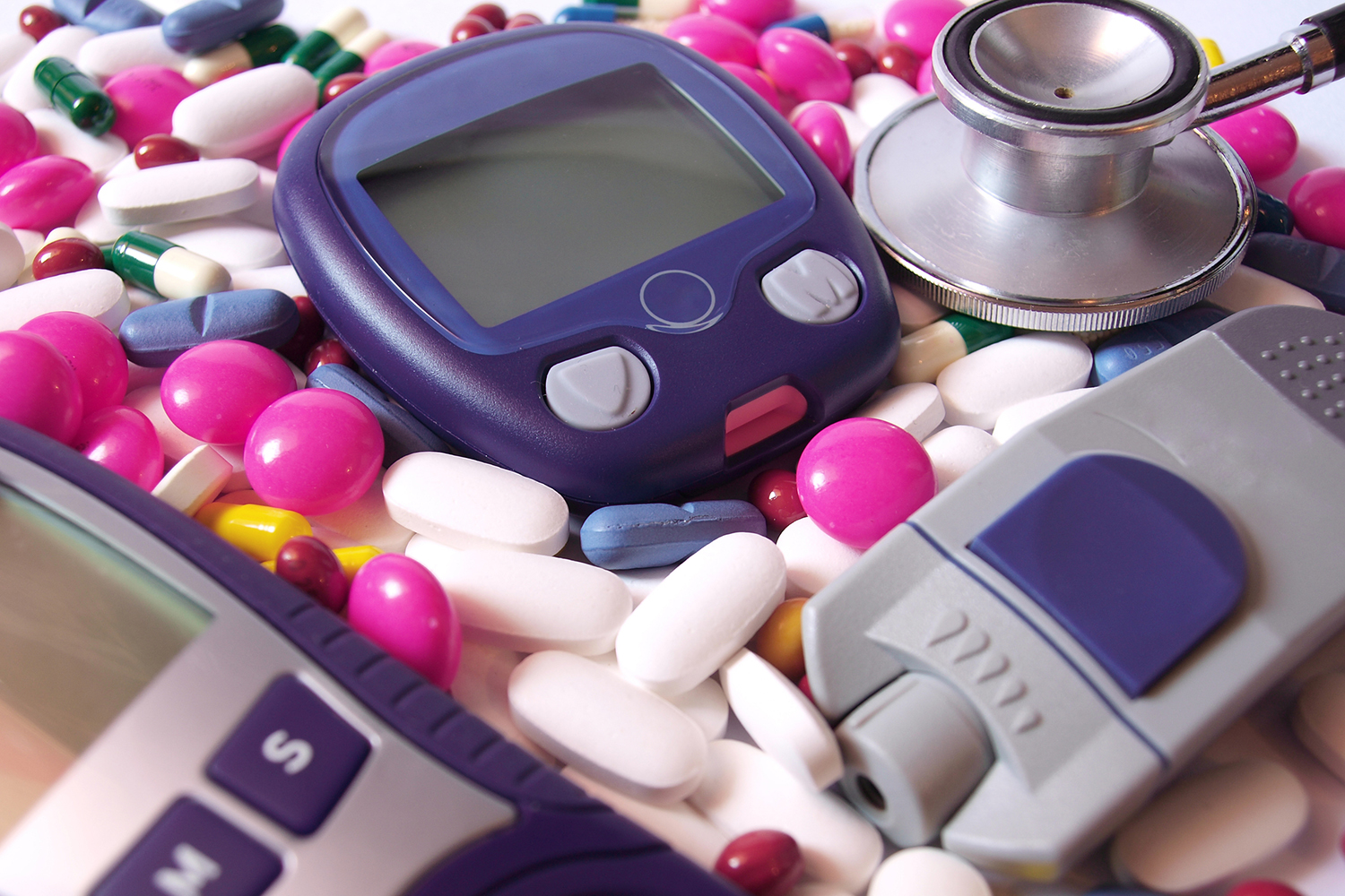 How to Balance Blood Sugar Naturally tools and pills for blood sugar levels
