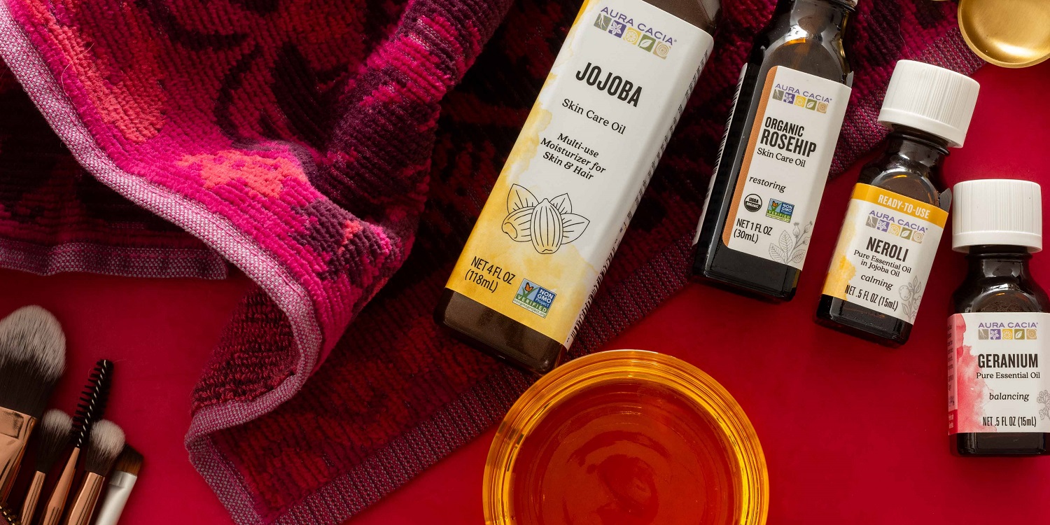 Rosehip and Jojoba Facial Serum Aura Cacia essential oil bottles