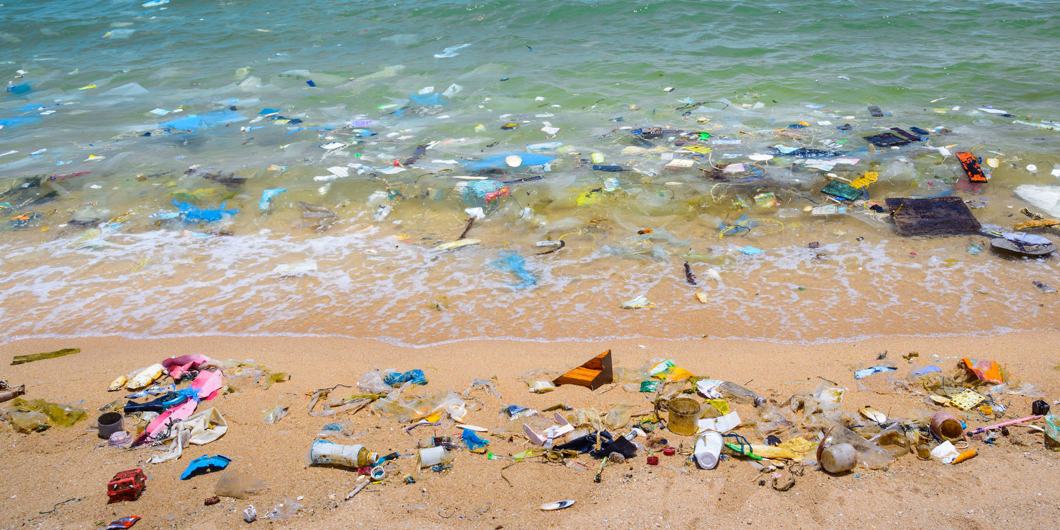 trash in the ocean