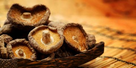 dried shiitake mushrooms