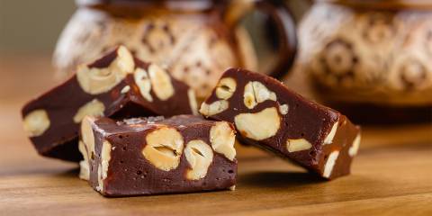 Chocolate-Cashew Fudge sliced fudge with cashews