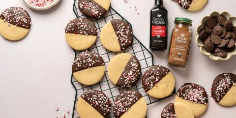 Dipped Chocolate Peppermint Cookies holiday cookies with vanilla extract and cinnamon