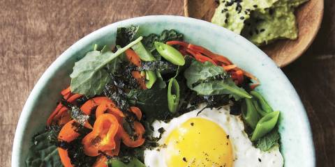 Buddha Bowls with Avocado Sauce