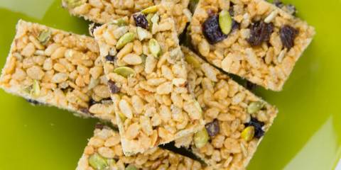 Crispy Brown Rice, Nut & Fruit Bars